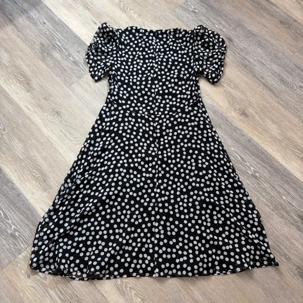 Calvin Klein Black White Polka Dot V-Neck Puff Sleeve Chiffon Dress Size 4